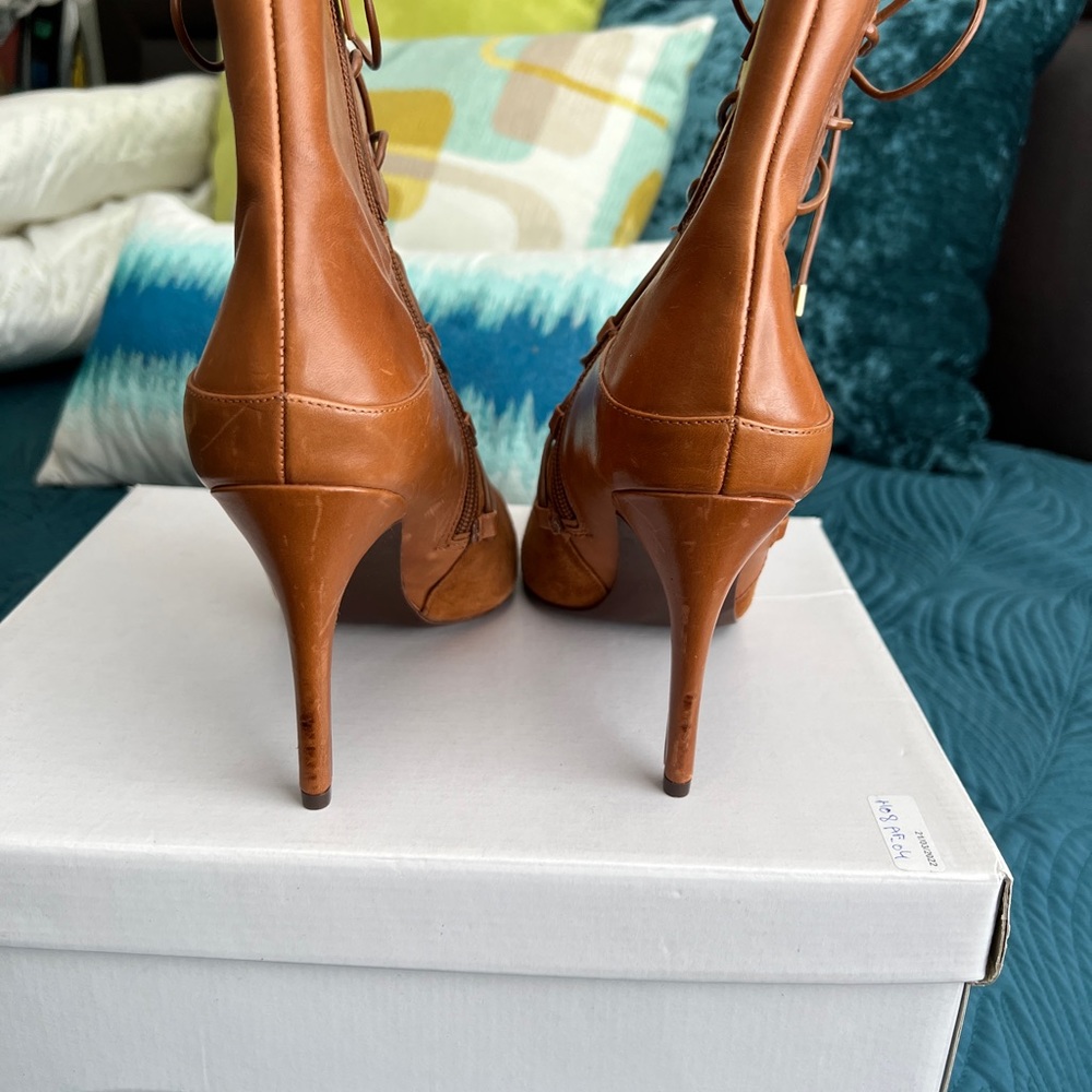 Point toe booties - Picture 3 of 3